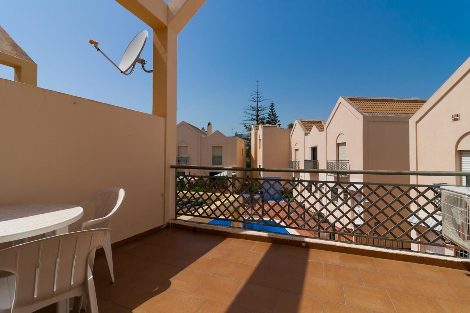 Hébergement de vacances Canovas - Antali Con Piscina En Zona Nerja