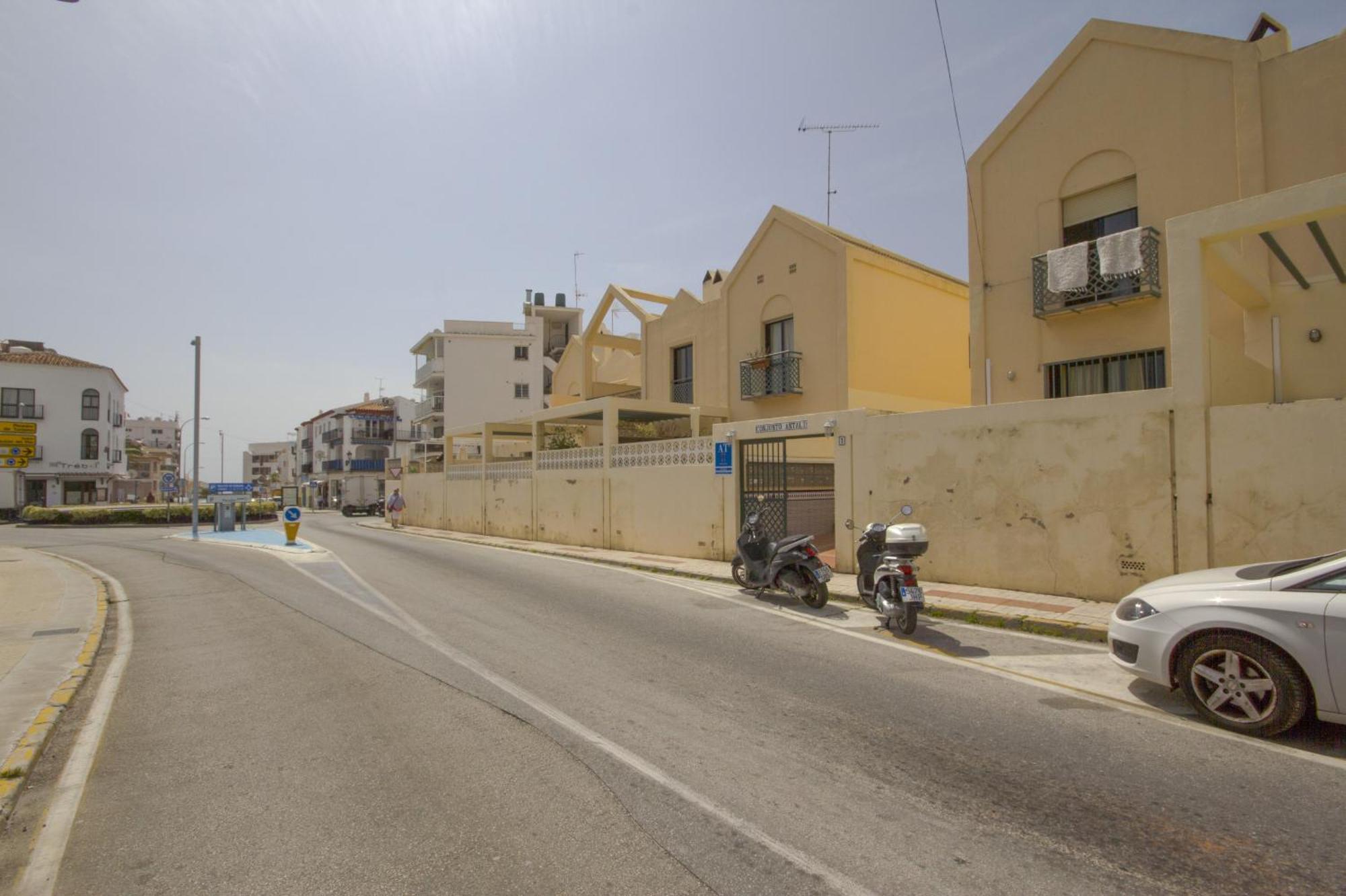 Canovas - Antali Con Piscina En Zona Hébergement de vacances Nerja