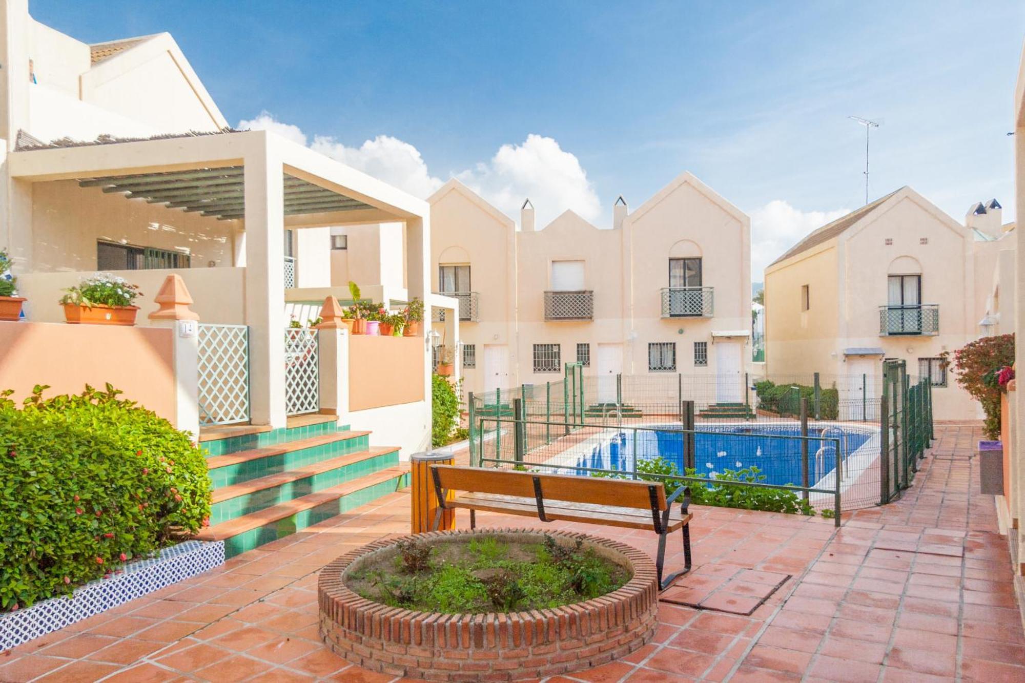 Canovas - Antali Con Piscina En Zona Hébergement de vacances Nerja