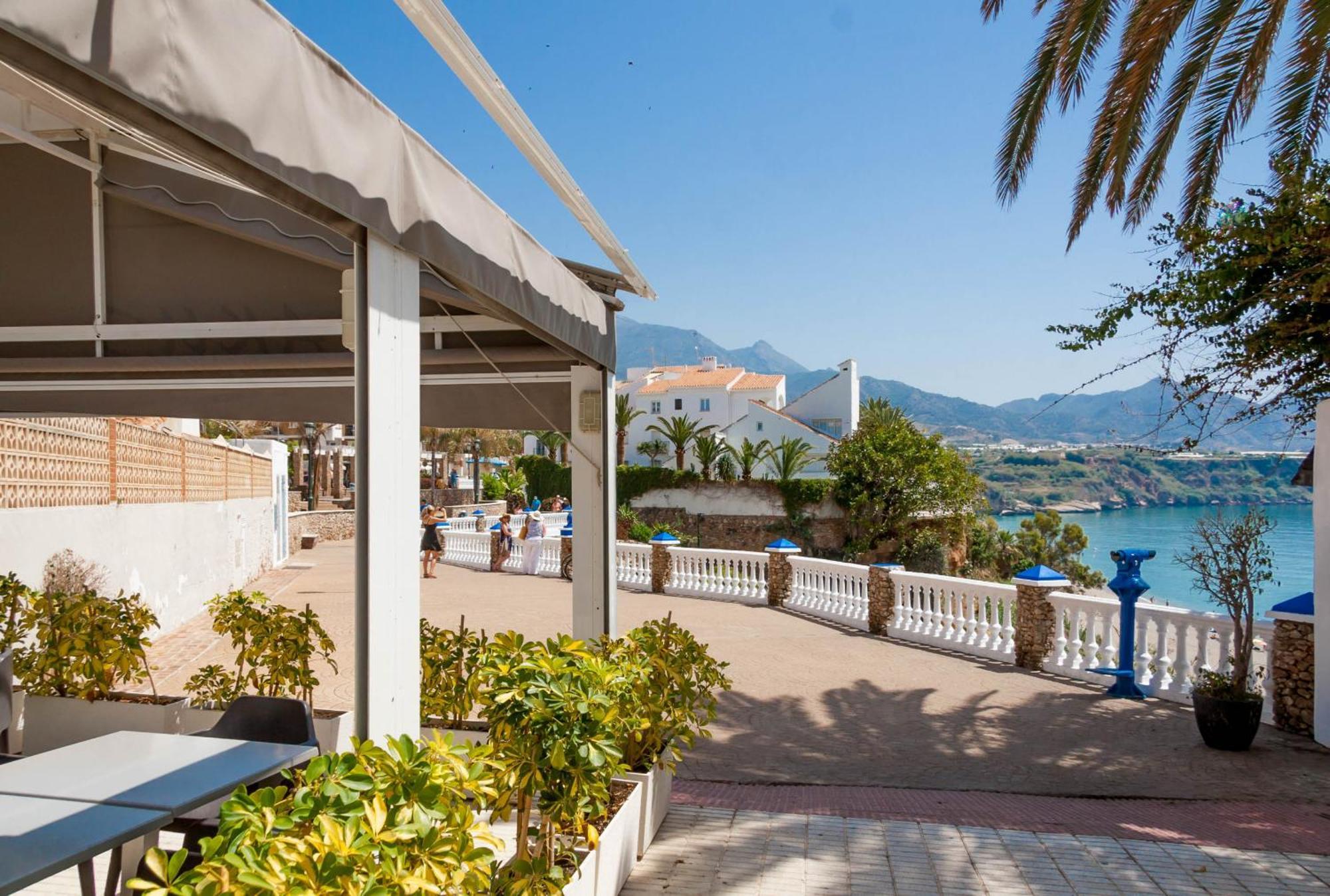 Canovas - Antali Con Piscina En Zona Nerja